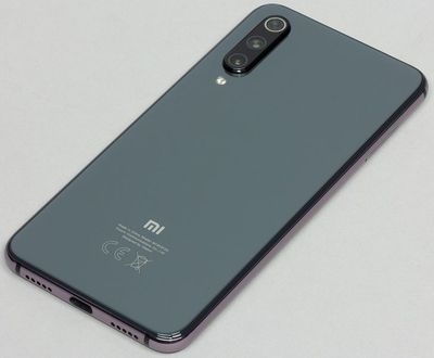 Telefon nomi: MI 9 SE