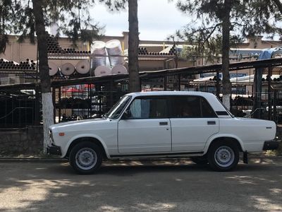 ваз 2107 сотилади 1750$ bo'lishi