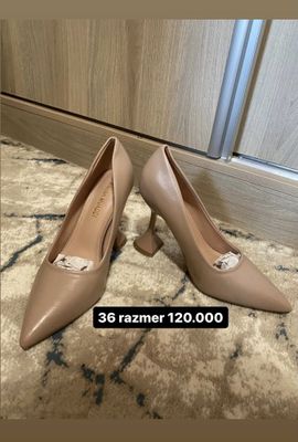 oyoq kiyimla 36 razmerda