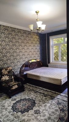 Аренда Квартира Кора камиш 1/3 3 xona 4 xona килинган 1 етаж