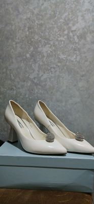 BRUNA MILANO TUFLI 35 RAZMER.