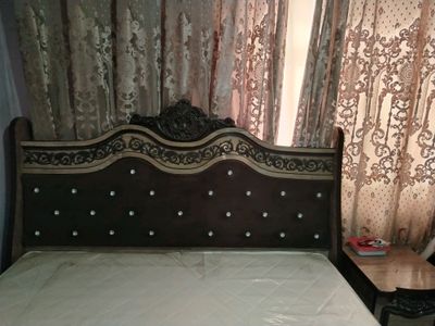 ajoyib mebellar