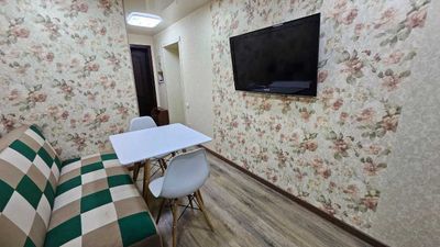 м.Космонавтов Выставочный Зал 1(2)-комн 2/4 32 м² евроремонт меб/тех