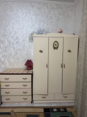Детский шкаф ва честер ( холати яхши)