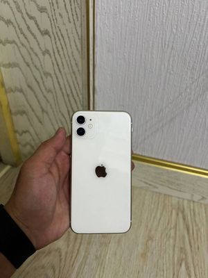 Айфон 11 64 ГВ 79 йомёксть