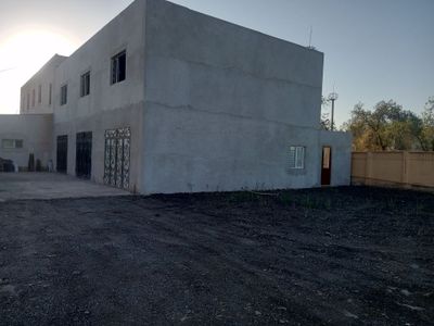 2 каватли бино сотилади