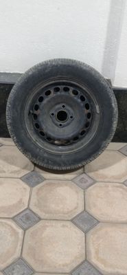 Продам диски с шинами 14