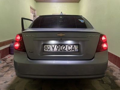 Chevrolet lacetti 1.8