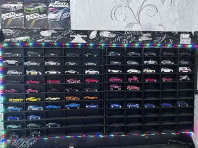 Продаю свою коллекцию в масштабе 1/64 HOT WHEELS, MATCHBOX, BBURAGO