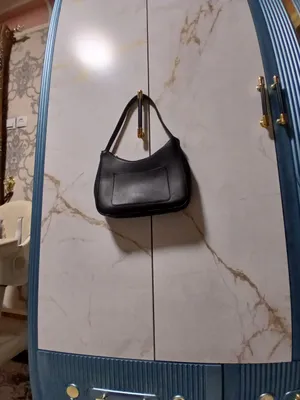 Prada sumka ayollarni eng sevimli sumkasi