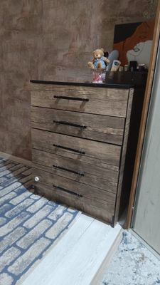 Срочно!!Кровать(без матраса) вместе с комодом.Не дорого.