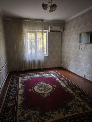 Ижарага берилади 1²/2/5 сергели 2 мавзе томонда