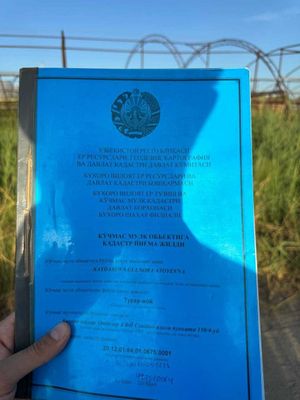 Kadastr hujjatlariga ega yer sotiladi.6 sotiq