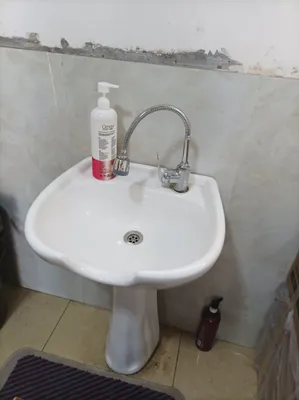 Sartarosh xona moykasi sotiladi