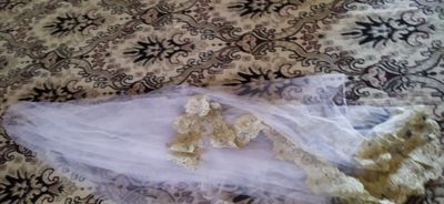 Toʻy libosi abaya
