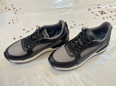 Мужской кроссовки 39-43 имеется все размеры