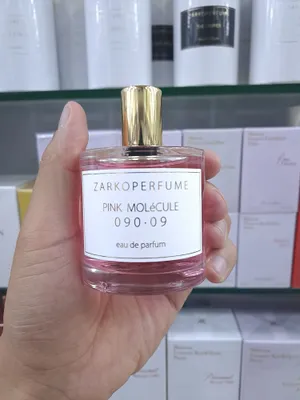 Pink molecule 090 09 zarkoperfume