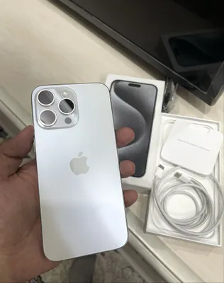 15 Pro Max 256GB 87% Natural Titanium