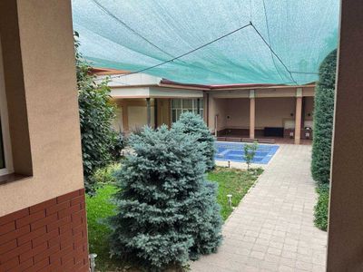 ПРОДАЕТСЯ ДОМ на Зенит Ор.р: ул. Исламабад 8 соток 10 комнат