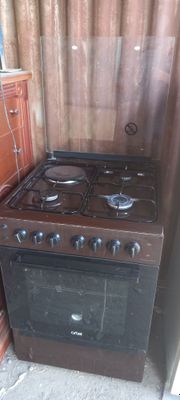 Срочно продам газ плиту