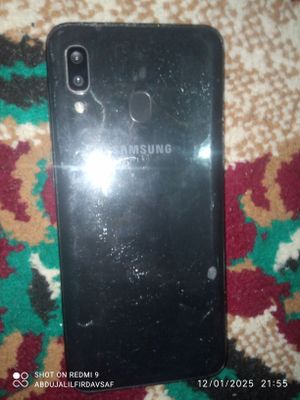 Samsung galaxy a20