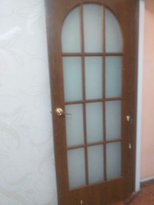 Комнатные двери деревянные 4шт