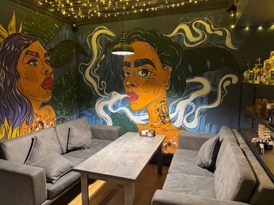 Bar lounge biznes sotiladi