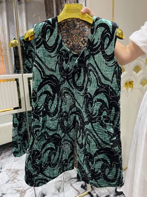 Ayollar kiyimi