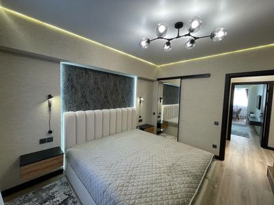 Аренда ЦУМ 3х комнатная квартира на долгий срок, 110 шокола