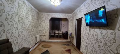 Сдаётся 2/2/4,массив Ялангач, институт Культуры, можно студентам !