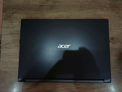 acer-Aspire 7 отличное состояние