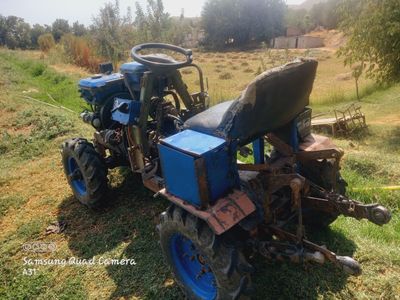Mini Traktor sotiladi