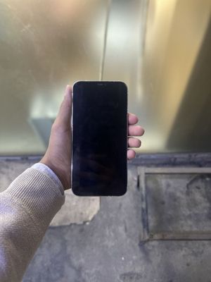 Iphone 12 pro max ideal