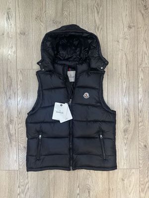 Желетка Moncler
