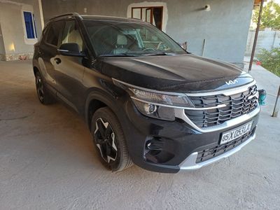 Kia seltos 2023 год