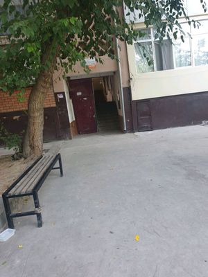 uy Kvartira sotiladi