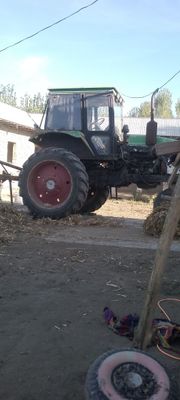 Srochno sotiladi MTZ 811