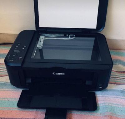 Printer Canon 3/1 сатилады