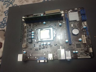 Материнская плата Asrock H61M-VG4 + процессор + оперативная память