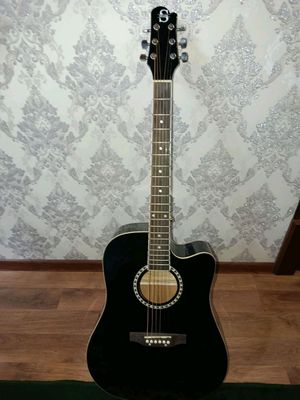 Qora Akustik Gitara 40/41 (Silverio since 1984)