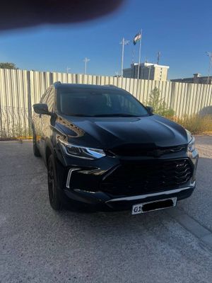 Tracker 2 2023 Premier Full Avtomat karobka sotiladi