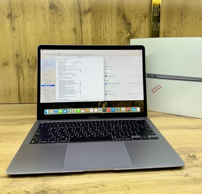 Macbook Air M1 8/256GB 13inch Срочно!!