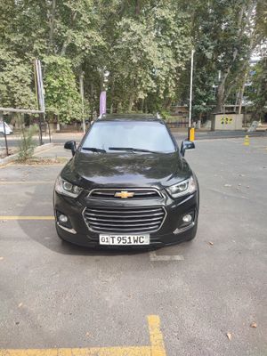 Srochno sotiladi Captiva 3-4 qilingan yili 2015 propan gazi bor 11900$