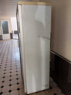 Snaige vetrina xolodilnik sotiladi