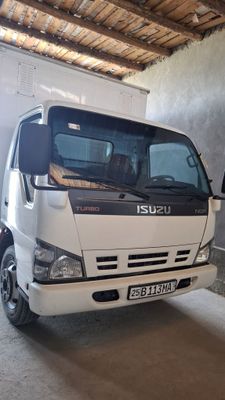 Isuzu 2016 yil 246ming