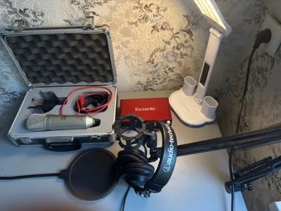 Sifatli Studiya - mikrofon, audio karta, naushnik