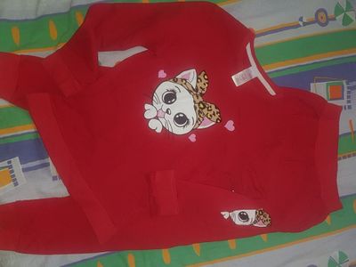 Продам спортивный костюм