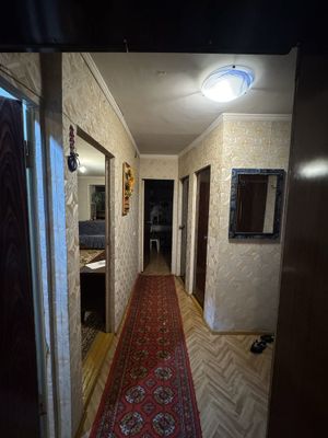 Kavartira Yashnobot metro oldida