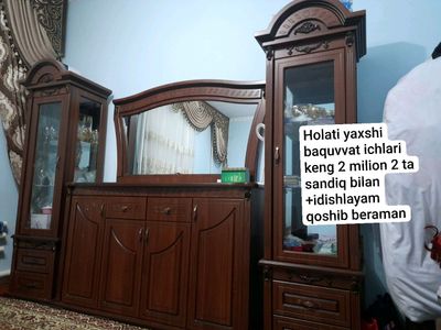 Mebel holati yaxshi 2 ta sandiqlari bilan