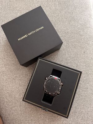 Продам новые смарт-часы Huawei Watch Ultimate (оригинал, в упаковке